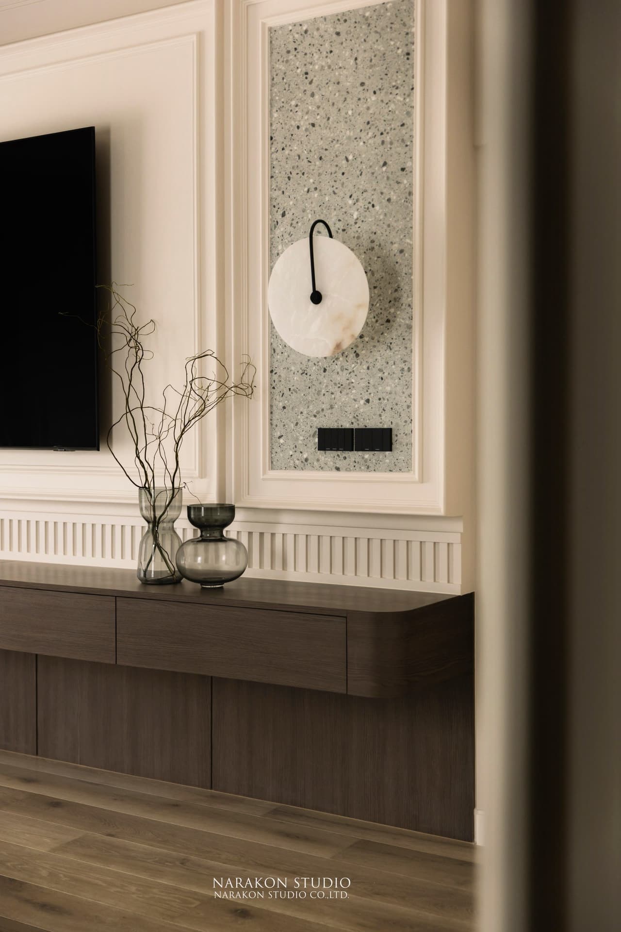 Neoclassic Elegance 09
