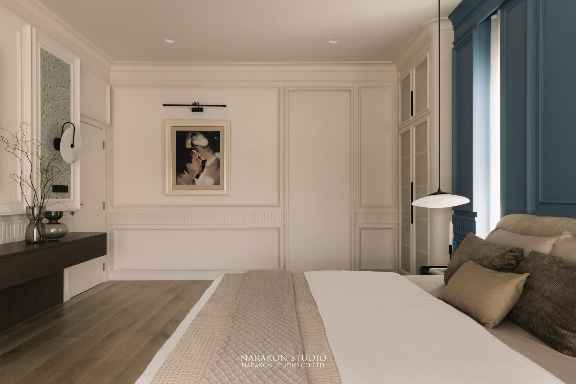 Neoclassic Elegance 26